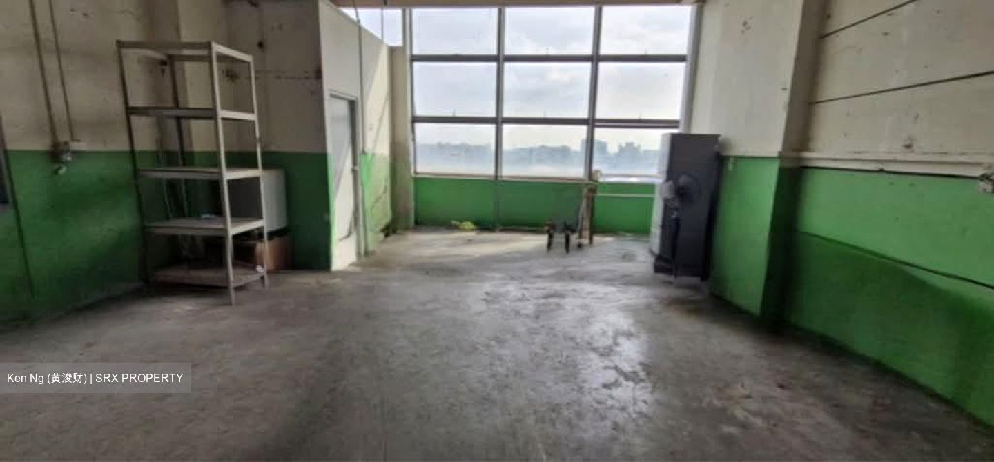 Enterprise Hub (D22), Factory #531147361